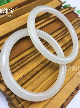 本命年外蒙料碧玉手镯细条少女款菠菜绿色昆仑羊脂白玉圆条玉石玉