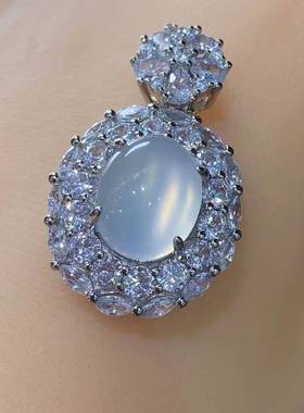 本命年银镶嵌冰种白玉髓鸽子蛋吊坠套装白玛瑙手链戒指耳环三件套