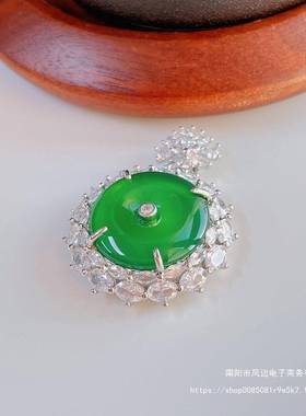 本命年冰彩玉髓体绿玉髓平安扣吊坠简约小绿灯玉石挂坠饰品礼物