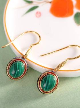 本命年925纯银镶嵌蛋面孔雀石耳坠时尚女款百搭耳饰礼物