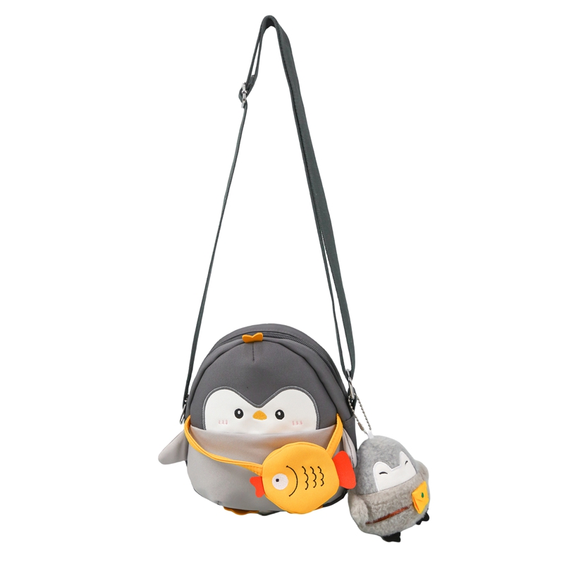 可爱企鹅斜挎包2025新款少女卡通儿童学生百搭休闲单肩包包高颜值 - 图3