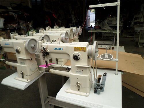 皮革高车缝纫机/皮具针车/综合送料小嘴大底梭芯 JUKI 款 DSC-246 - 图1