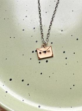 软萌萌~信封吊坠项链ins风原宿合金小众学生轻奢卫衣链毛衣链女