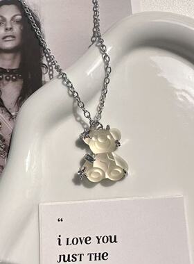 原创设计项链白玛瑙小熊吊坠项链