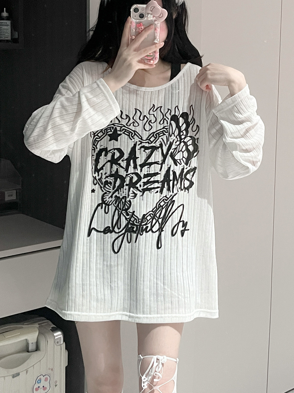 西洋果子原创狂热之梦夏季白色圆领宽松涂鸦长袖圆领女防晒衫显瘦,淘宝优惠券,粉丝福利购,淘宝优惠卷