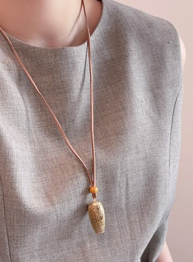 波西米亚风绿色海螺贝壳吊坠项链ins小众设计锁骨链时尚毛衣链女