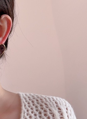 法式设计感复古爱心滴油耳环女时尚简约高级感绿色桃心耳钉耳饰品