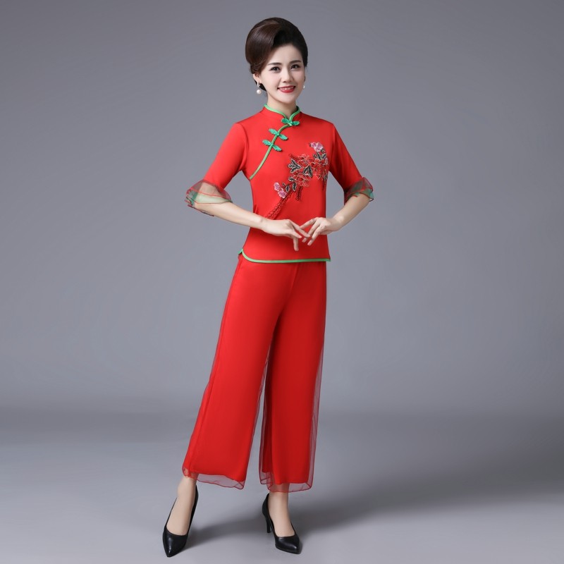  布落依民族服装/舞台装