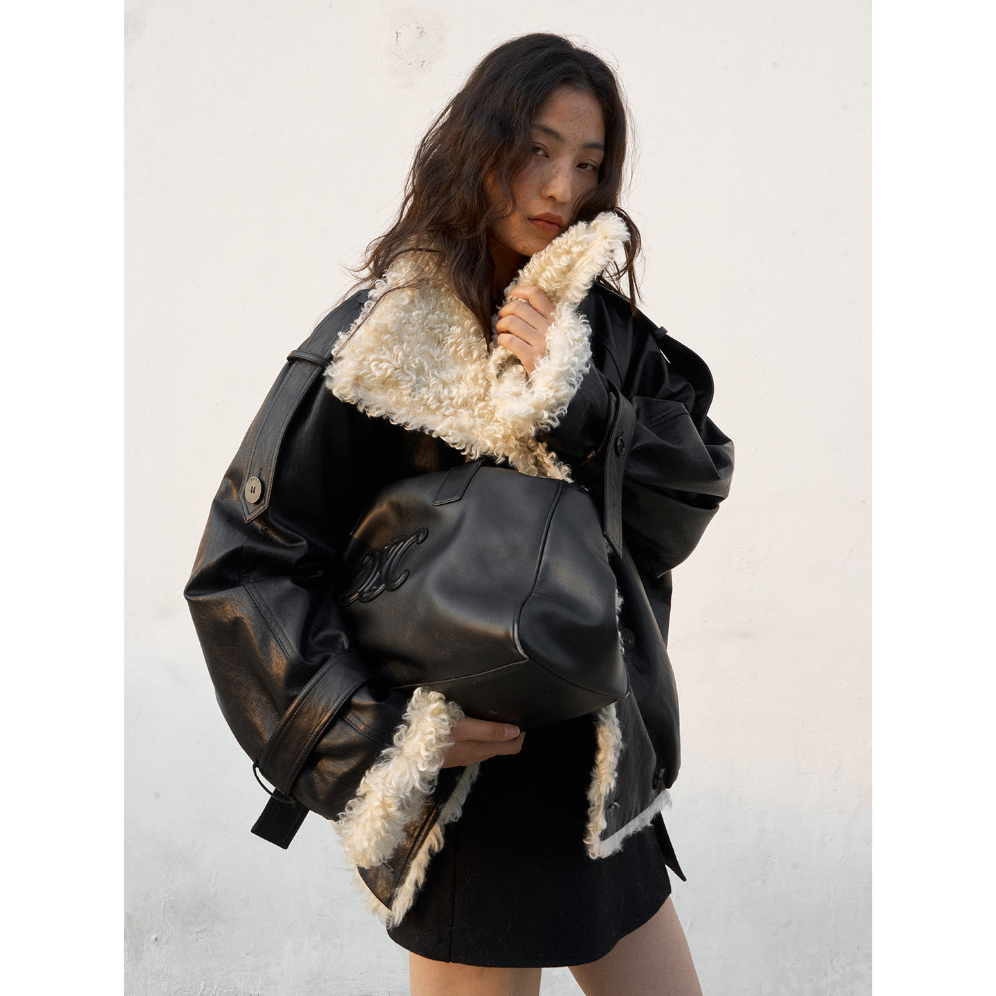 洛边 暮色旅人 原创翻领仿羊羔毛PU皮衣夹克宽松皮衣廓形外套女新,淘宝优惠券,粉丝福利购,淘宝优惠卷