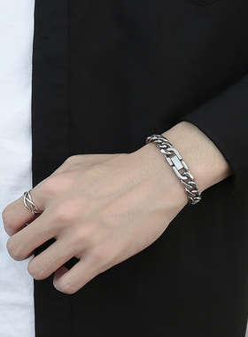 网红潮牌韩版钛钢古巴链条手链男潮ins小众设计简约复古男士手镯
