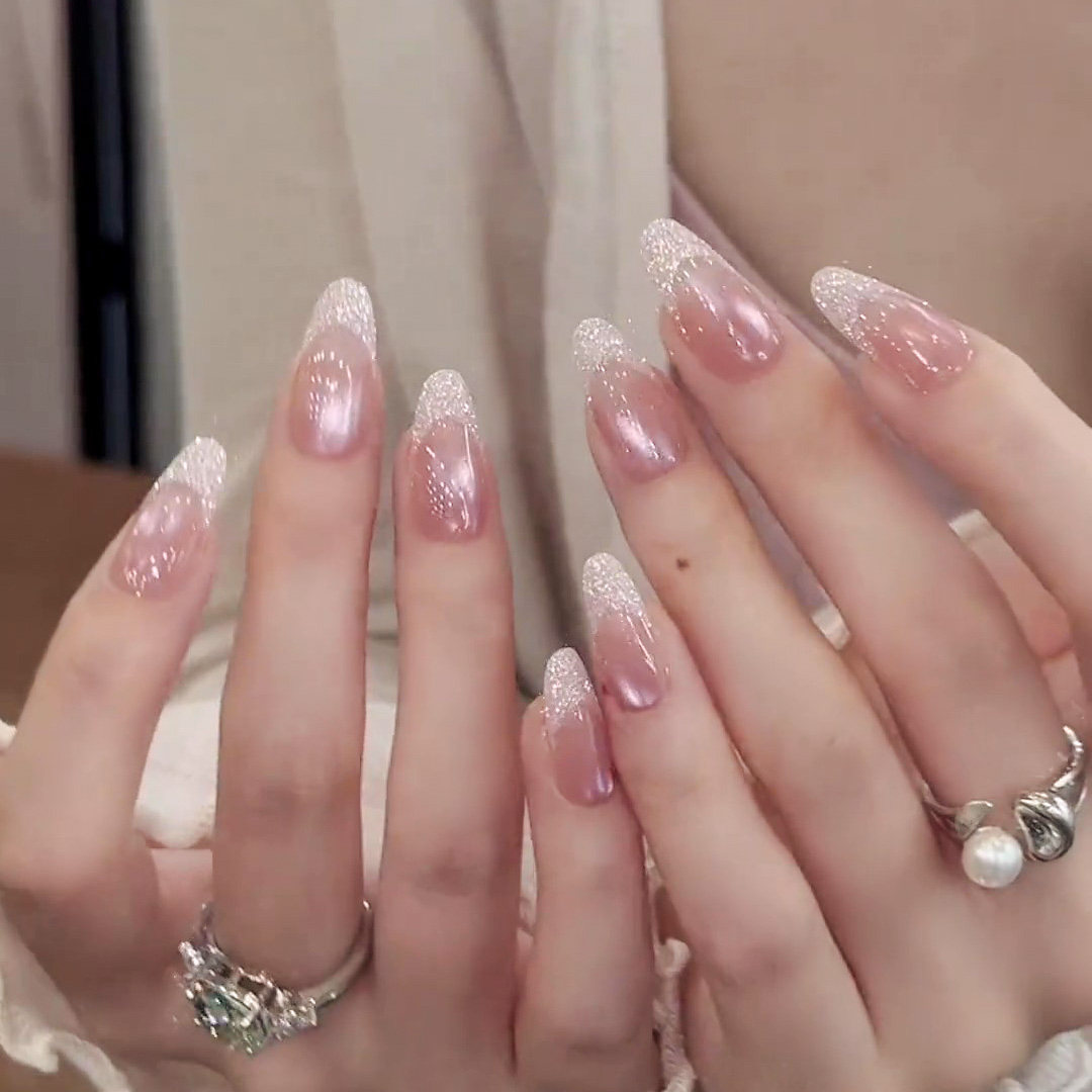 2025年新款海盐玫瑰爆闪美甲显白网红穿戴甲纯手工高级感短款新娘,淘宝优惠券,粉丝福利购,淘宝优惠卷