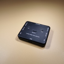 Two computer hosts public with one display set of mouse key pan printer HDMI share switcher