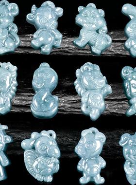 天然蓝水翡翠十二生肖吊坠