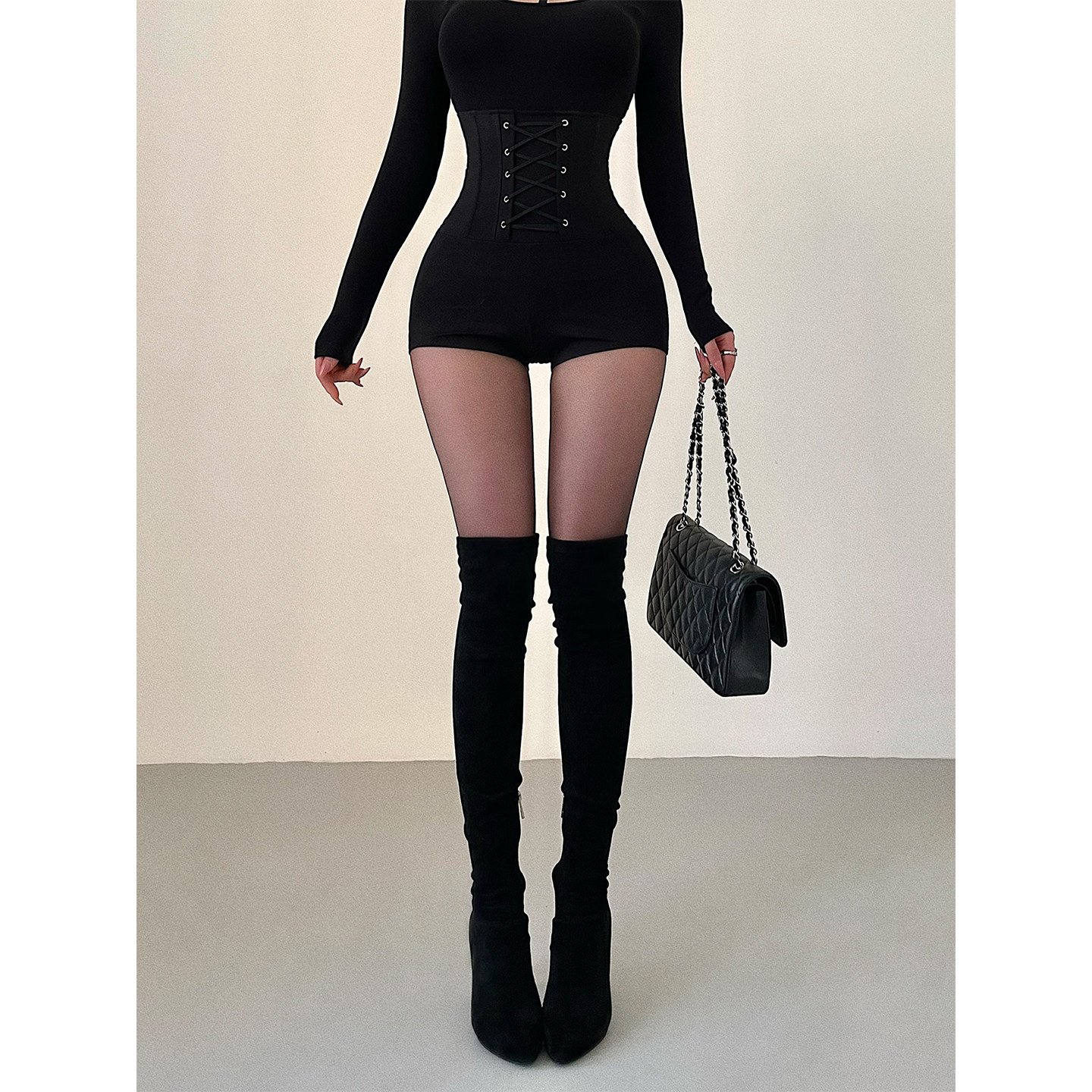 YoungGirlDay韩漫性感高腰鱼骨线交叉绑带收腹束腰显瘦丰胯裤短裤,淘宝优惠券,粉丝福利购,淘宝优惠卷