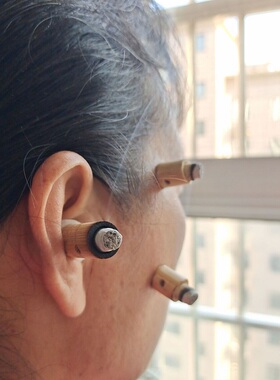 竹制耳灸仪轻轻插外耳窝艾灸耳朵