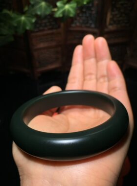和田青玉手镯