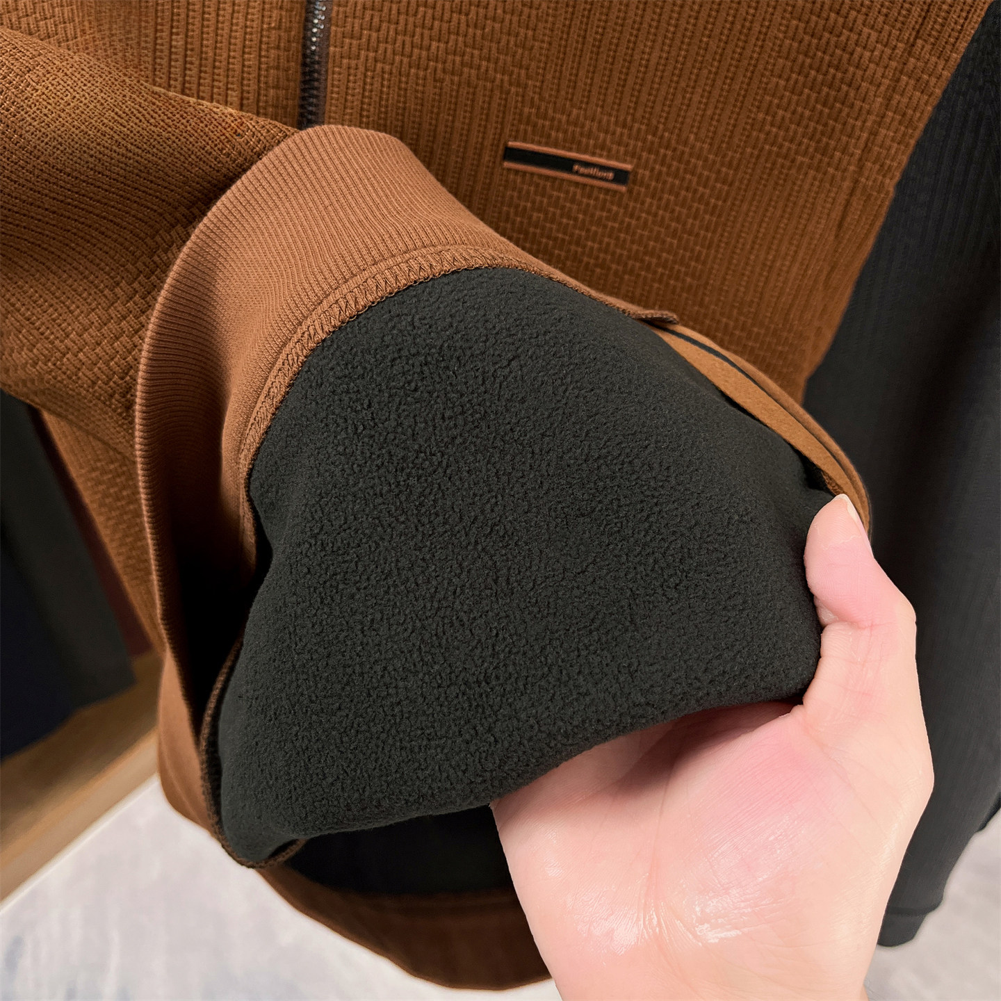 高端立领男士马甲加绒加厚拉链开衫秋冬季2025新款中年上衣外穿,淘宝优惠券,粉丝福利购,淘宝优惠卷