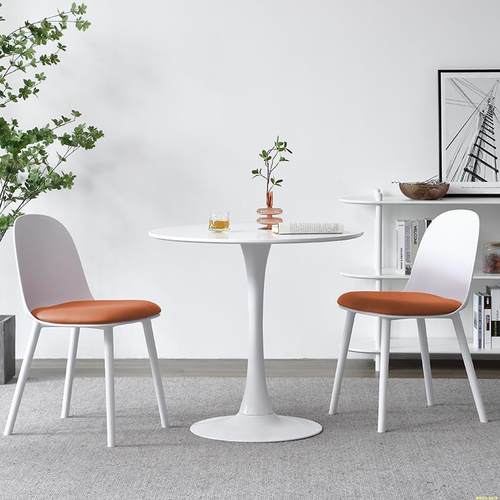 北欧简约休闲洽谈桌椅组合办公室休息接待咨询店铺小圆桌一桌四椅 - 图2