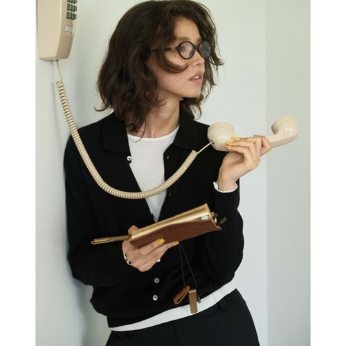 法式短款polo领黑色针织开衫女秋冬季宽松显瘦翻领衬衣领毛衣外套 - 图2