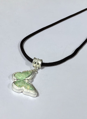 田园银色蝴蝶刺绣平安锁女款项链