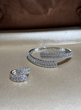 精工戒指质感天使之翼 蛋形满钻 高级感 时髦千金贵气戒指戒指