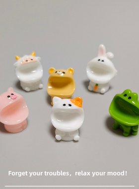E加1 可爱卡通大嘴巴小动物迷你小摆件 小猪青蛙车载工位桌面装饰
