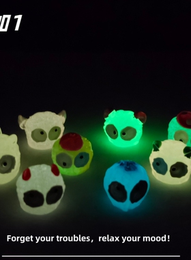 E加1 新款卡通夜光可爱小煤球精灵微景观园艺造景小摆件治愈礼物