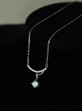 许愿星微笑项链女2025新品夏轻奢清冷感吊坠钛钢不掉色锁骨链颈链