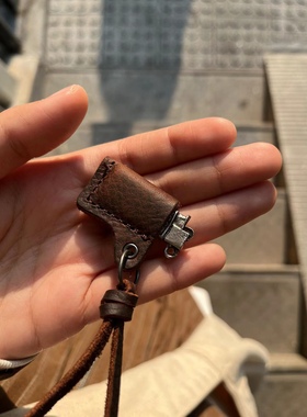 肥阿玛士复古皮项链男女