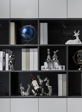 现代意式轻奢创意高级感酒架摆件客厅办公室玄关电视柜酒柜装饰品