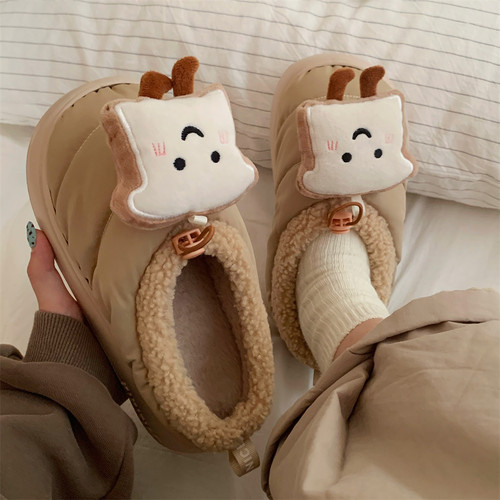 细细条 可爱腮红吐司情侣棉拖鞋保暖冬季室外厚底居家月子鞋男女 - 图1