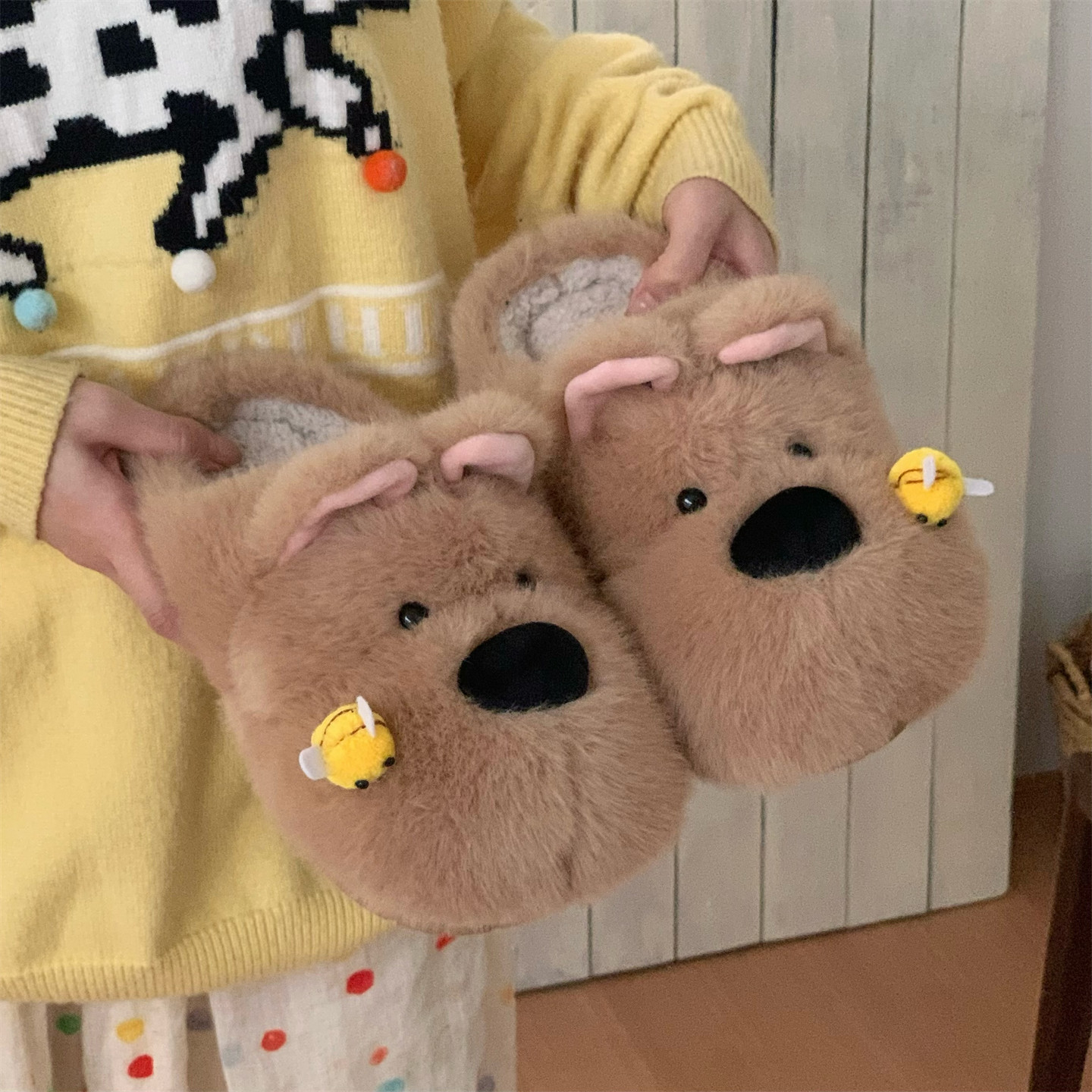 细细条 被蜜蜂蛰的西高地小狗棉拖鞋男女冬ins可爱情侣居家毛毛鞋,淘宝优惠券,粉丝福利购,淘宝优惠卷