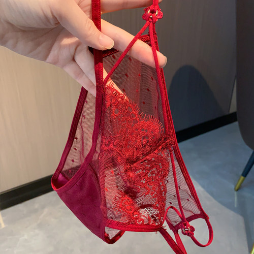 法式镂空红色内裤女士本命年喜庆性感2026新款高级纯欲网纱三角裤 - 图1