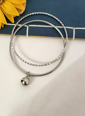 【可水洗 不掉色】银色钛钢多圈手镯 双层铃铛素面手环女礼物