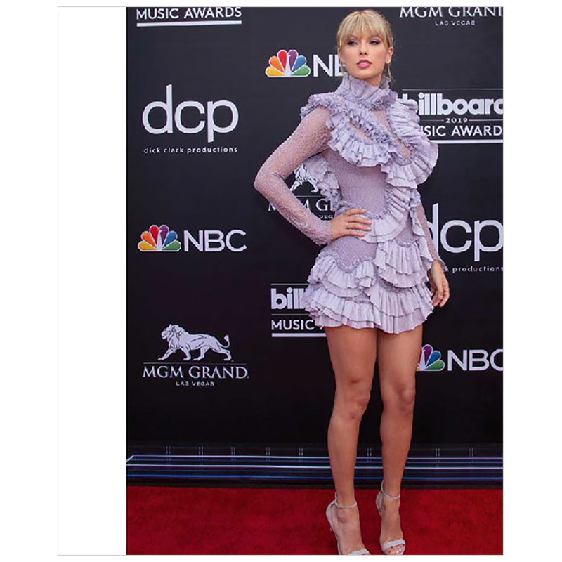 【预售】泰勒·斯威夫特：穿着时尚 霉霉 Taylor Swift : And the Clothes She Wears 原版英文摄影商业 善本图书 - 图3