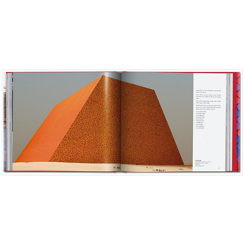 【现货】[TASCHEN]Barrels and The Mastaba克里斯多和珍妮·克劳德1958-2018年的石油桶和陵墓-图1