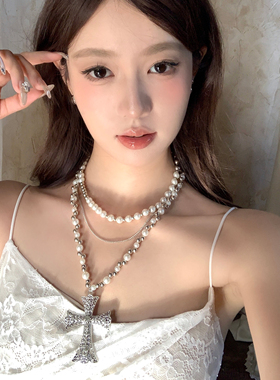 巴洛克公主重工珍珠十字架项链