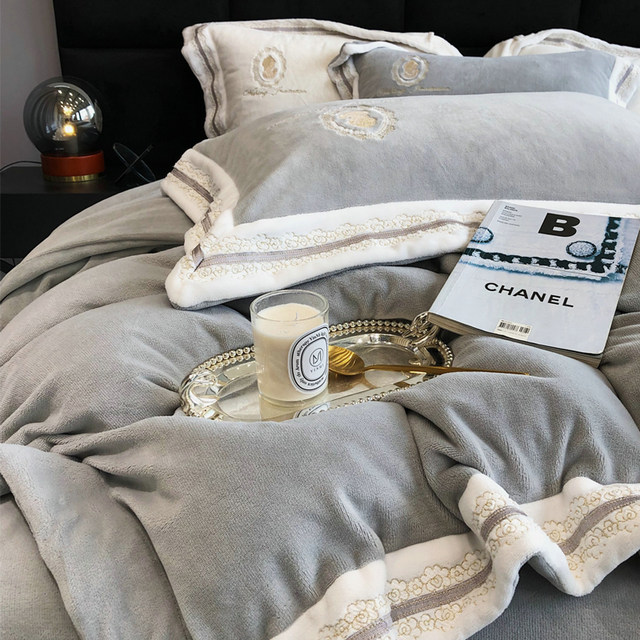 Light luxury style thickened milk velvet four-piece set