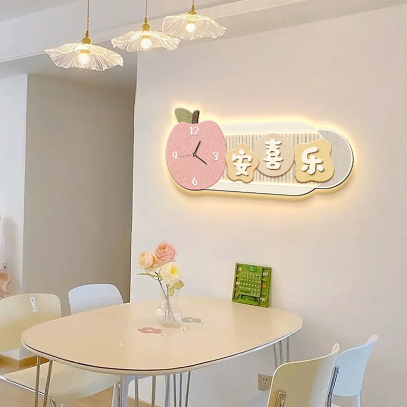 平安喜乐钟表挂画奶油风客厅餐厅家用时钟装饰画网红创意挂钟壁灯
