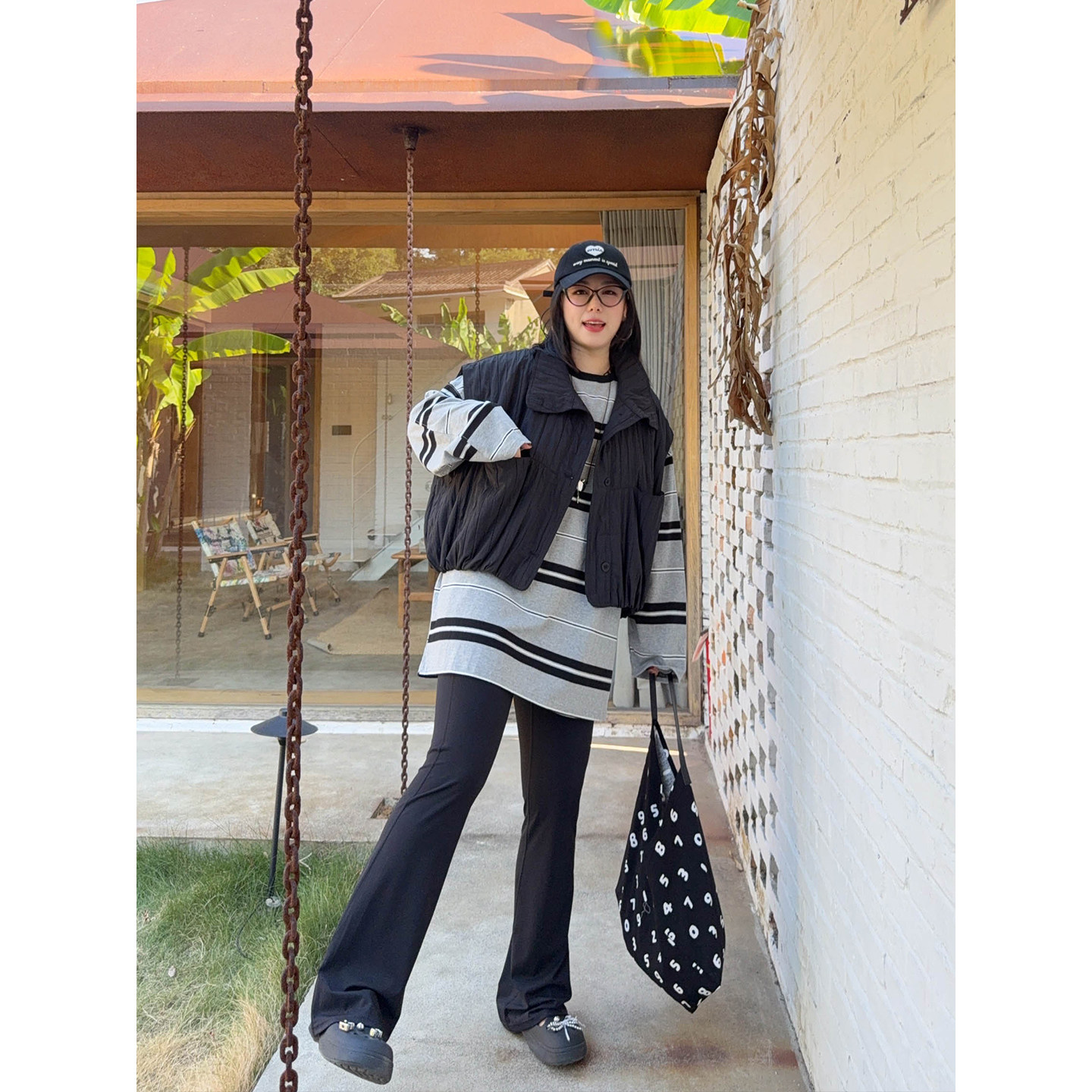 VOGANA戛纳家大码女装腿精显瘦高弹微喇小黑裤秋瑜伽运动裤长短款,淘宝优惠券,粉丝福利购,淘宝优惠卷