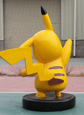 卡通皮卡丘公仔模型动漫户外玻璃纤维雕塑幼儿园装饰大号工艺品摆