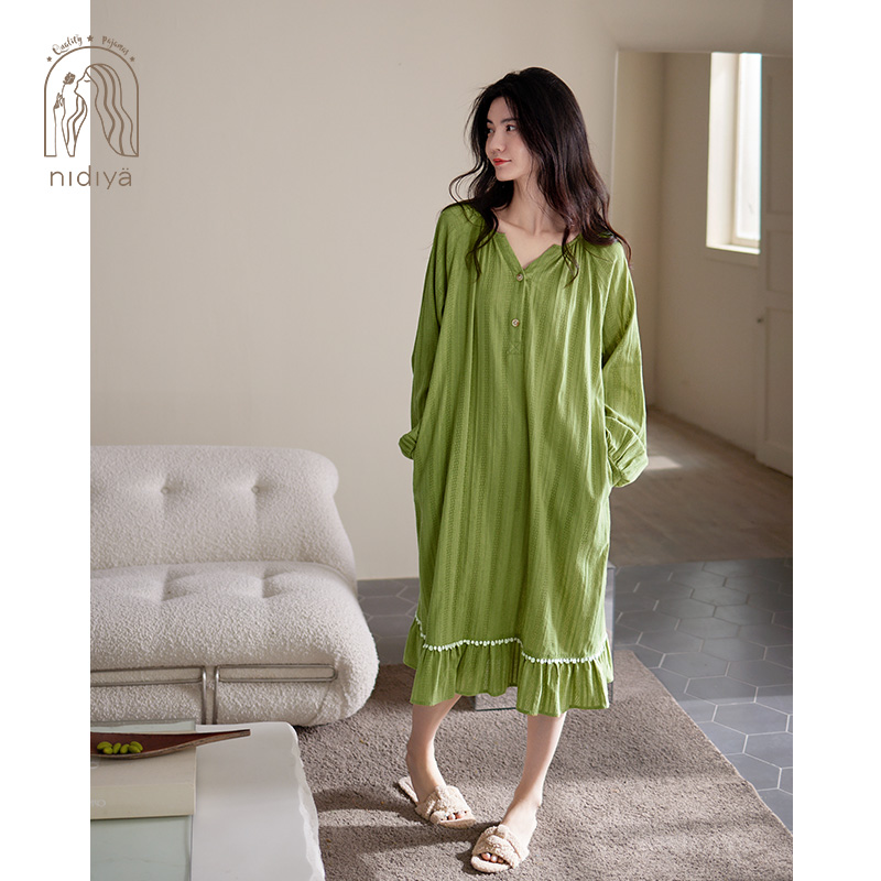  妮狄娅服饰睡裙