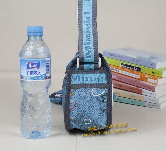 minigirl女新款斜跨包迷你休闲女包可爱轻便防水布包潮女孩小方包 - 图2