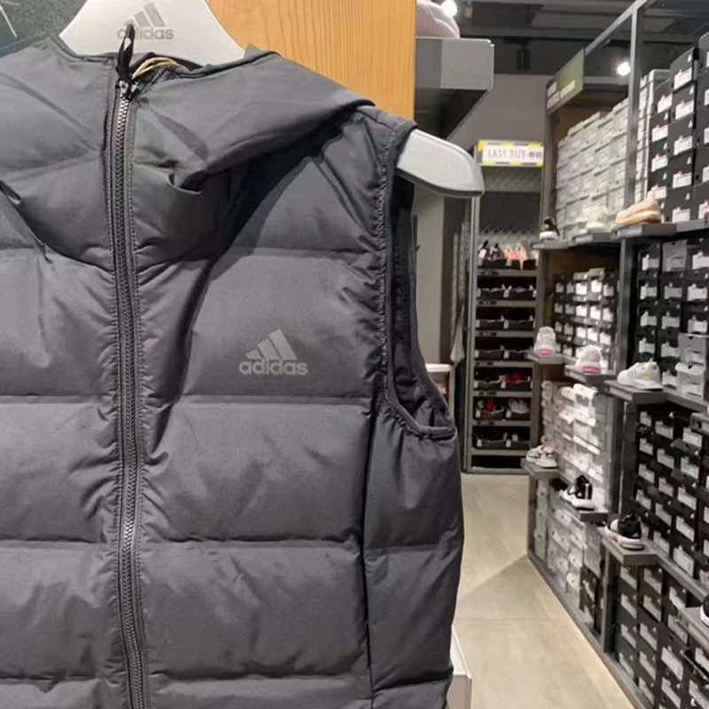 Adidas阿迪达斯新款羽绒马甲女冬季防风保暖运动服背心外套BQ1943