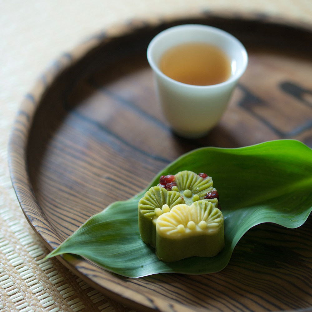  都市翡翠食品传统糕点