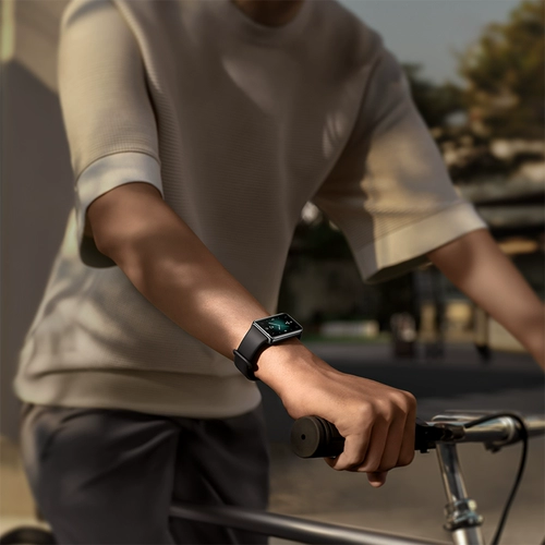 Умный браслет Honor Band 9 обеспечивает защиту здоровья сердца, комплексный мониторинг здоровья, двухнедельное время автономной работы, многофункциональные часы для спортивного мониторинга.