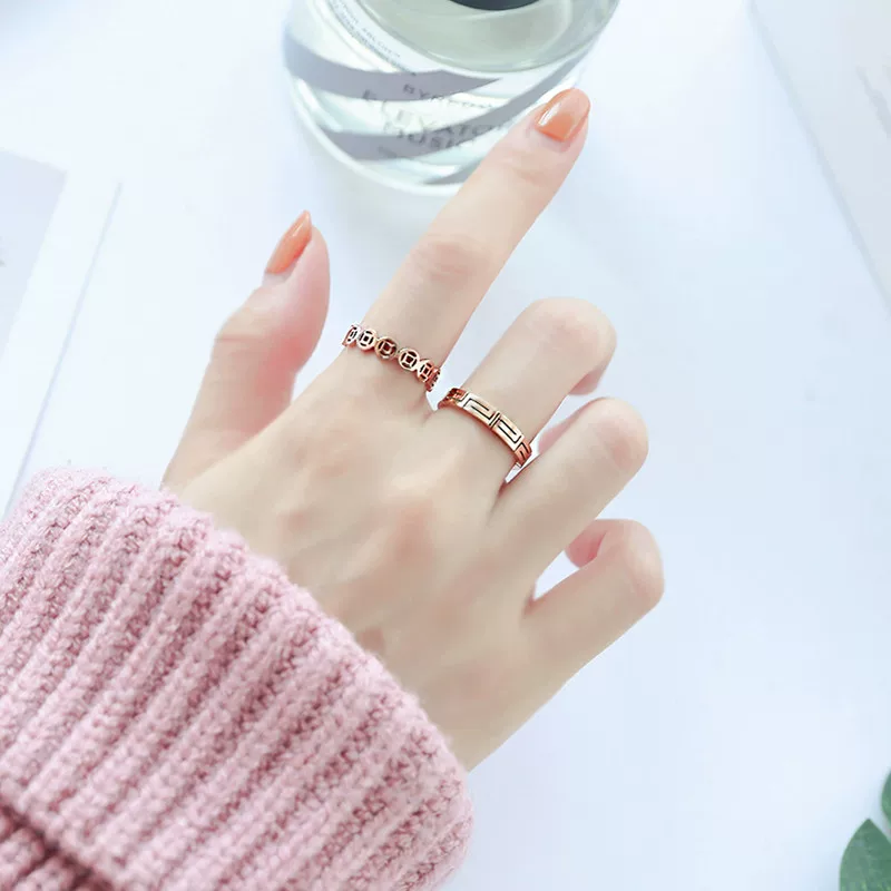 Fashionable creative labyrinth, golden ring stainless steel for students, for beloved, pink gold, on index finger