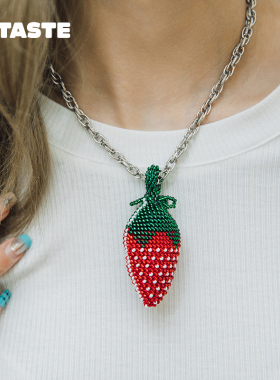 XTASTE 土耳其 ZEY 草莓项链原创设计串珠手工配饰毛衣链百搭时尚