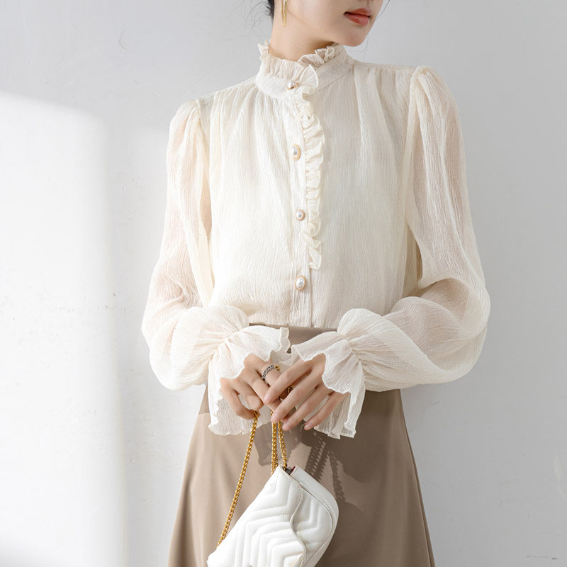 2024秋季复古法式宫廷木耳立领蕾丝杏色衬衫女喇叭袖别致上衣,淘宝优惠券,粉丝福利购,淘宝优惠卷