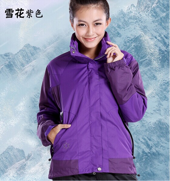 特价绝版雪花西藏抓绒两件套三合一防雨保暖成都滑雪服 冲锋衣女 特价绝版雪花西藏抓绒两件套三合一防雨保暖成都滑雪服 冲锋衣女